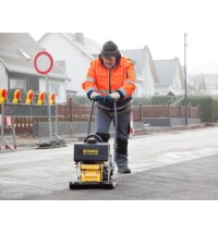 Bomag 14.2 Inch Single Direction Vibratory Plate - Honda GX120 Engine